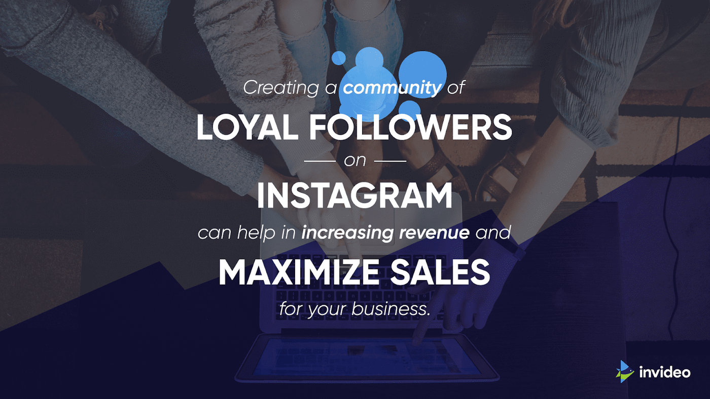 mão apontando para a tela do computador