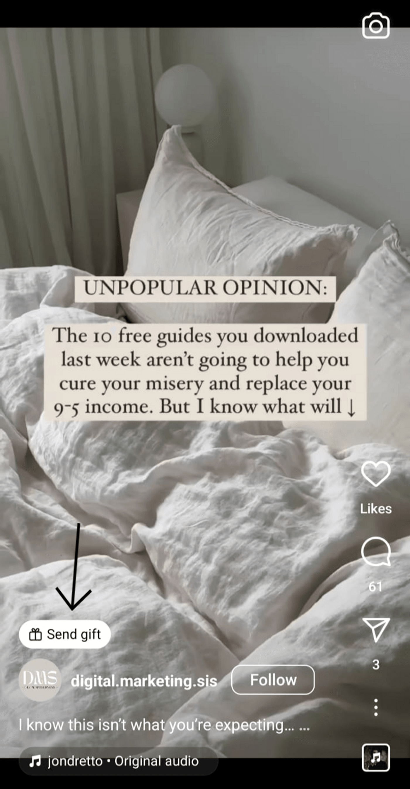 White bedding with motivational quote about success. Black arrow points to 'Send gift' button.