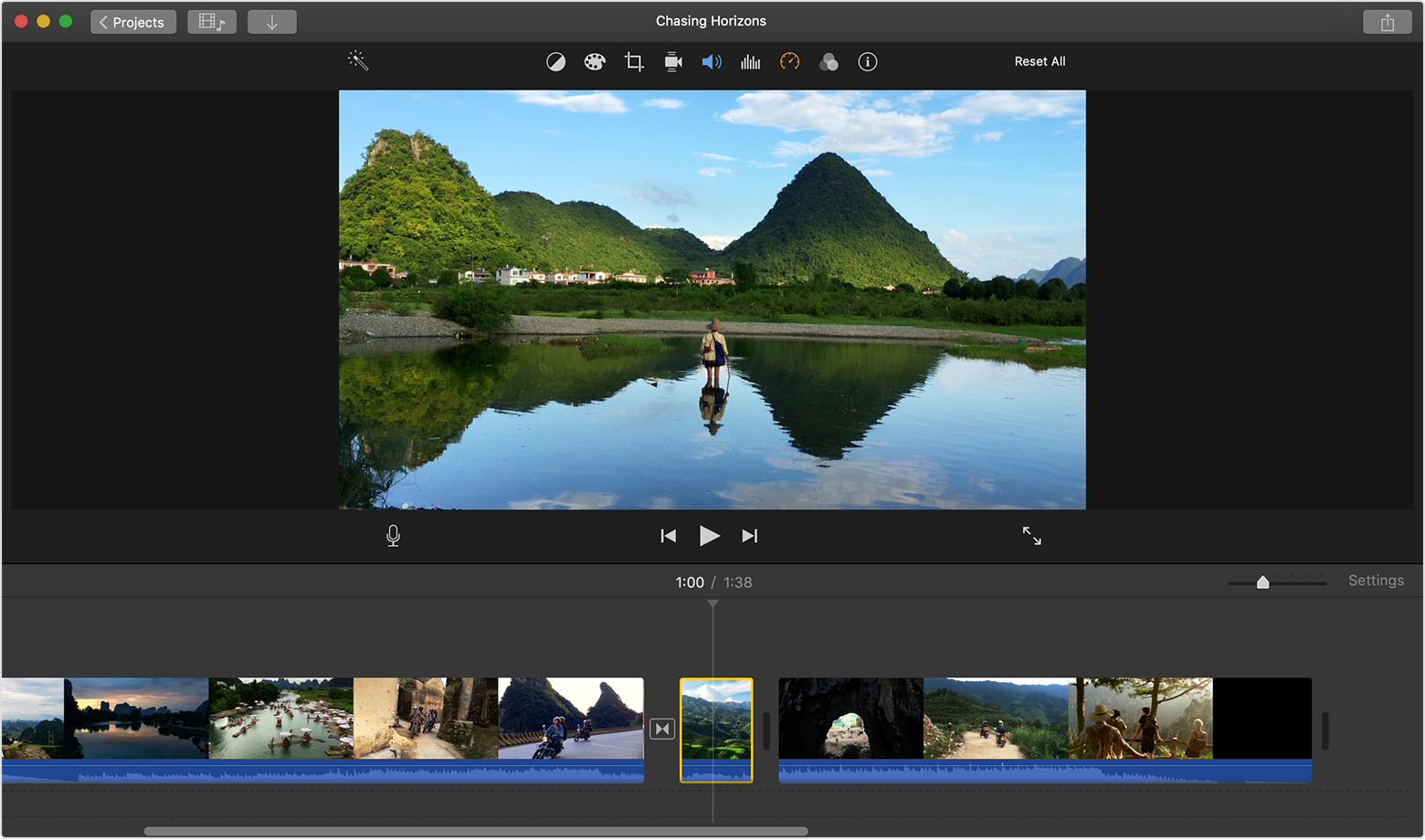 В imovie фотографии обрезаются почему